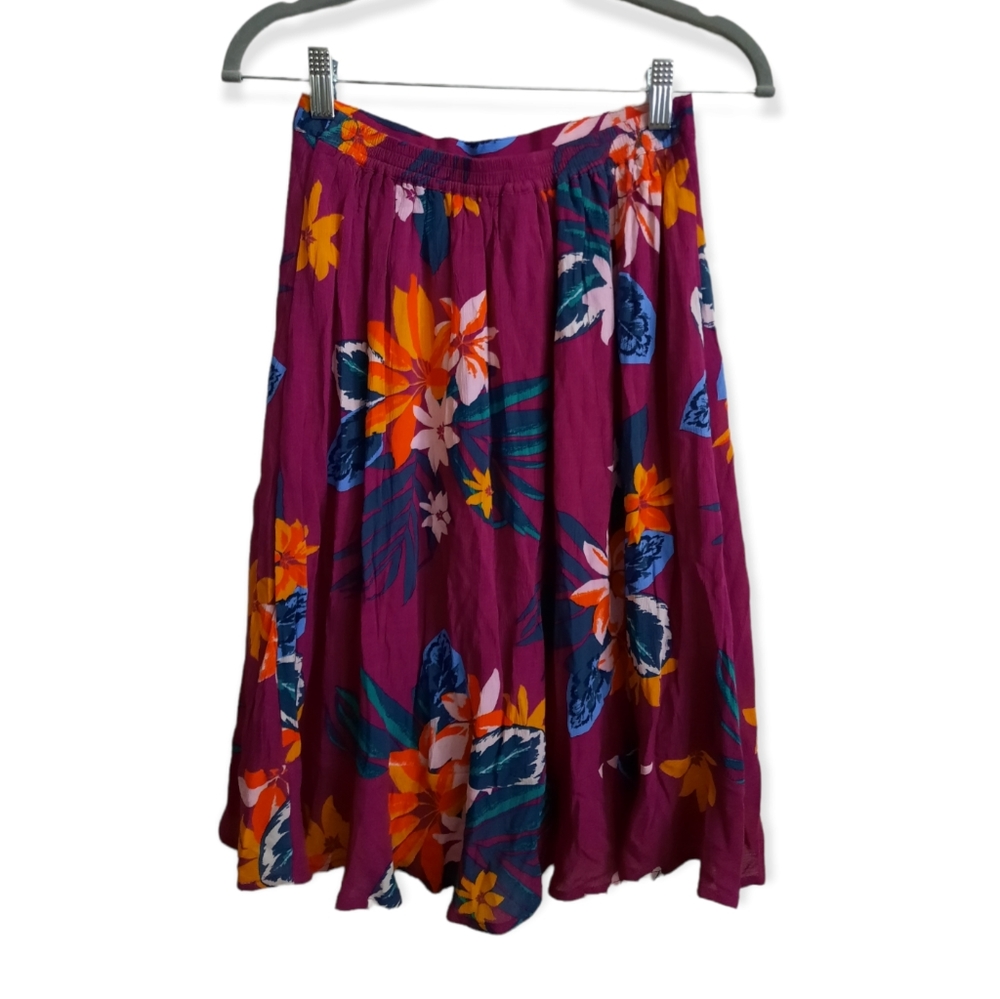 Women's Old Navy Flirty Open Ruffle Floral/Hawaiian Skirt X-Small